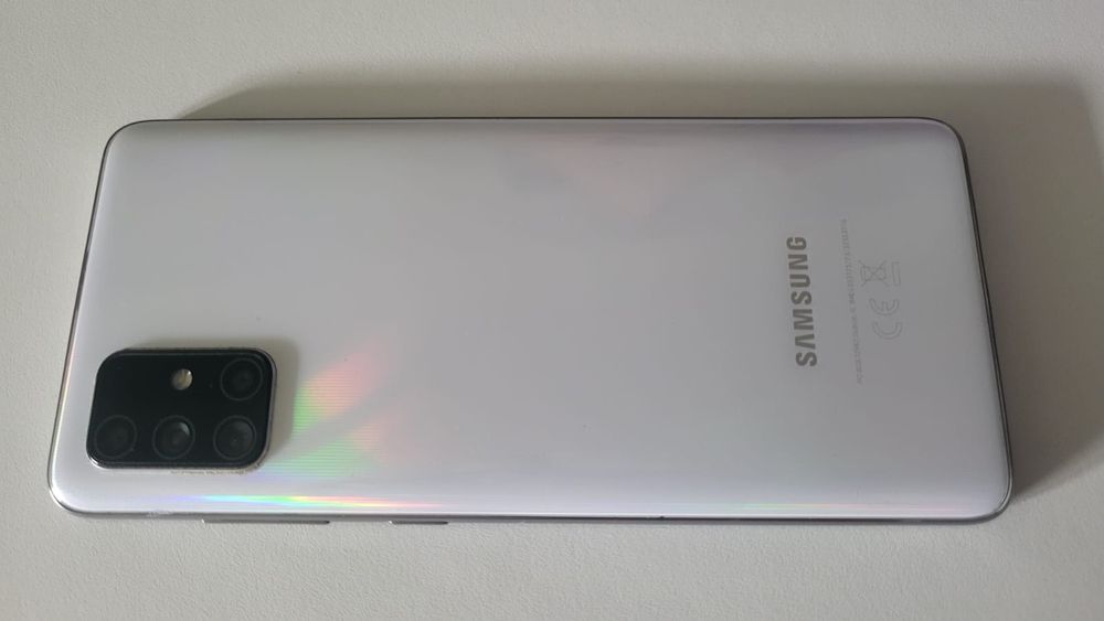 Samsung Galaxi A 71