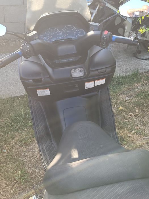 Schimb suzuki burgman 400