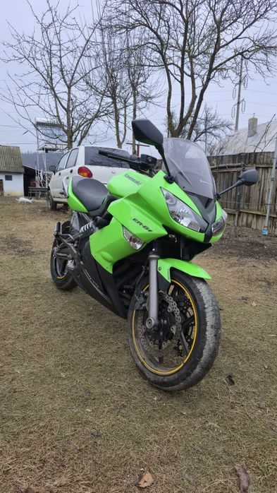 Vand Kawasaki er6 F  A2