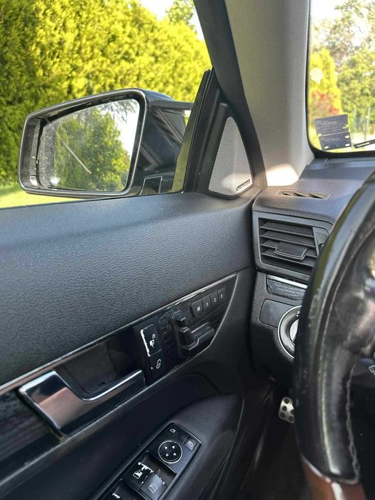 Mercedes-Benz E550 coupe *FULL *HARMAN KARDON *PANORAMA