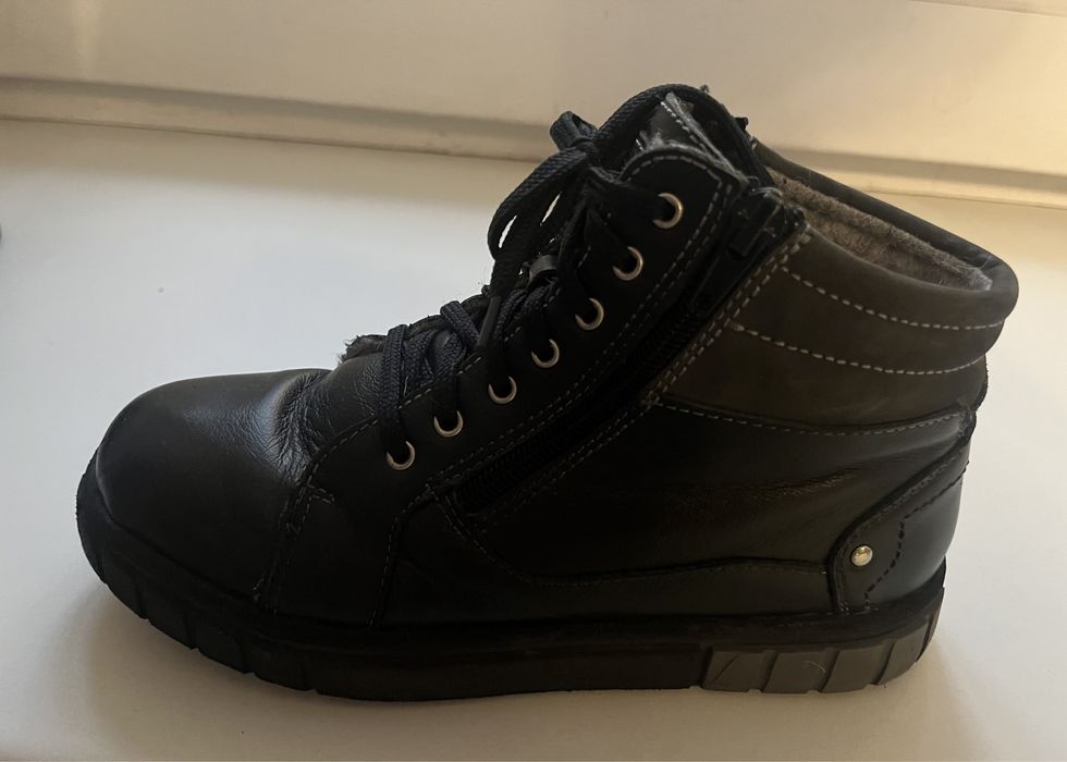 Ботинки натуральная кожа шерсть р35