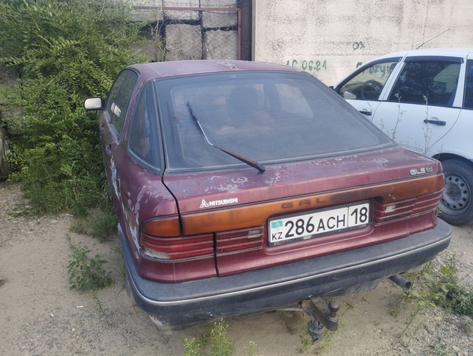 Митсубиси Галант