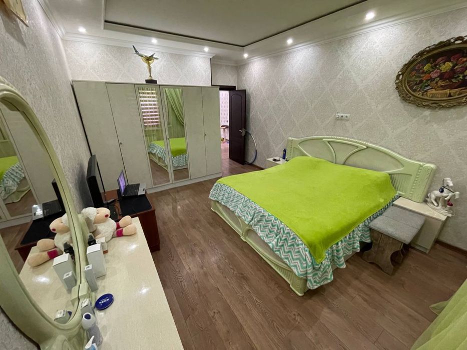 Продается 4 комнатная на первом этаже ЖК Обод Макон