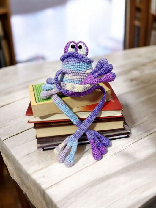 Вязаная игрушка. Ручная работа