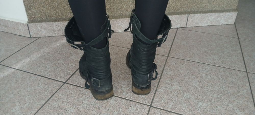 Черни Боти - Navi