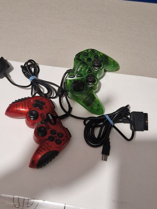 Controler  / joystick  / maneta pentru jocuri