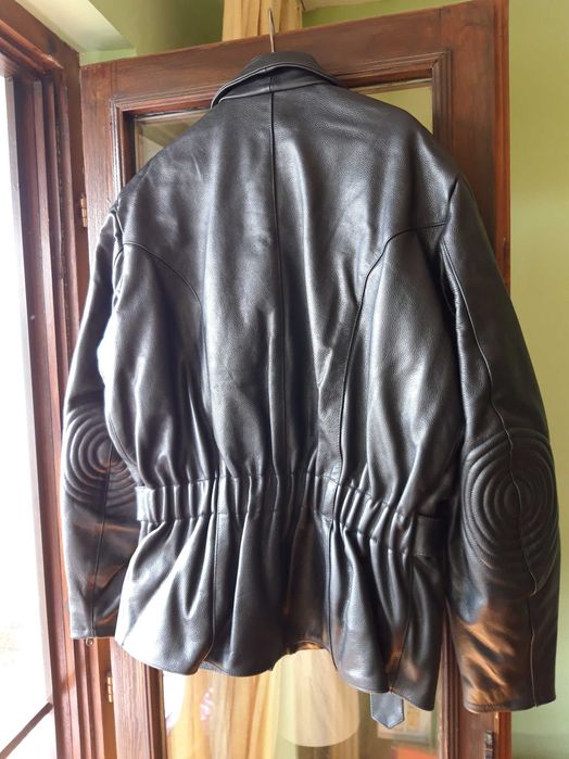 Мото яке телешка кожа