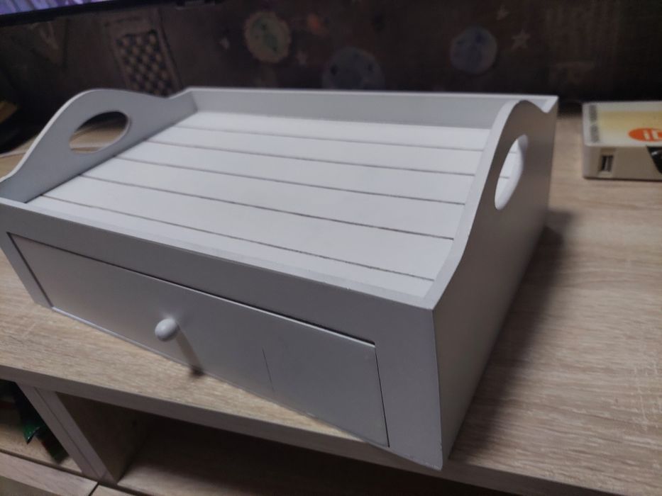 Поднос с выдвижным ящиком из 7 секций,30×20×8 см