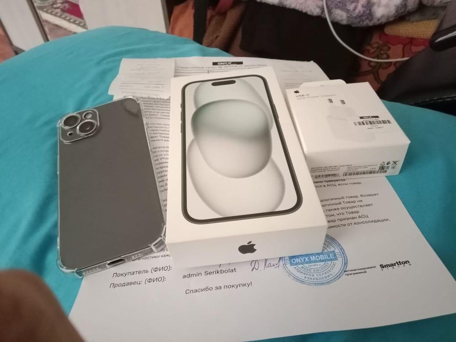 Продам iPhone 15 128гб