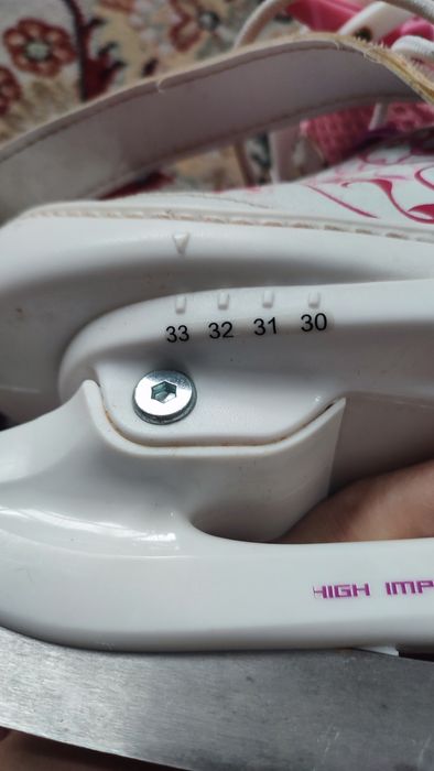 Коньки детские. Б/у