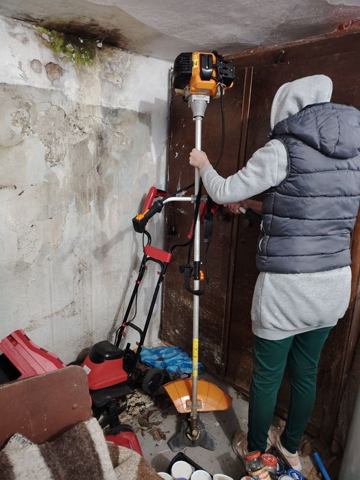 Бензинов тример употребяван и слушалки