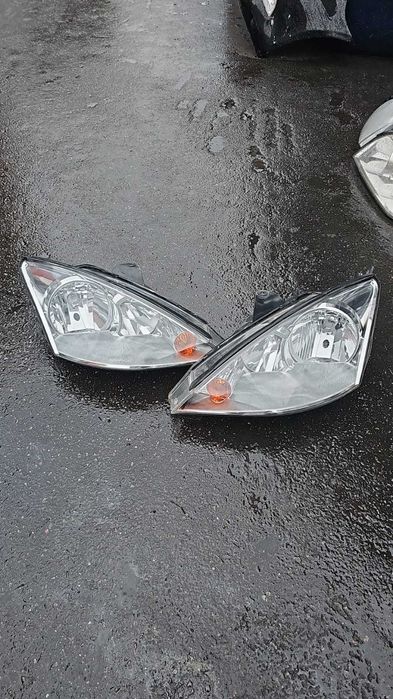 Фары на Ford focus