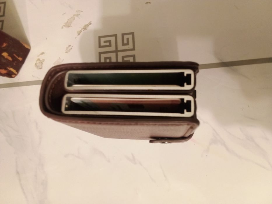 Продам кархолдер визитница