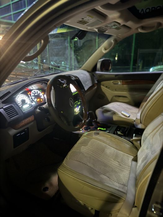 продам Lexus Gx470