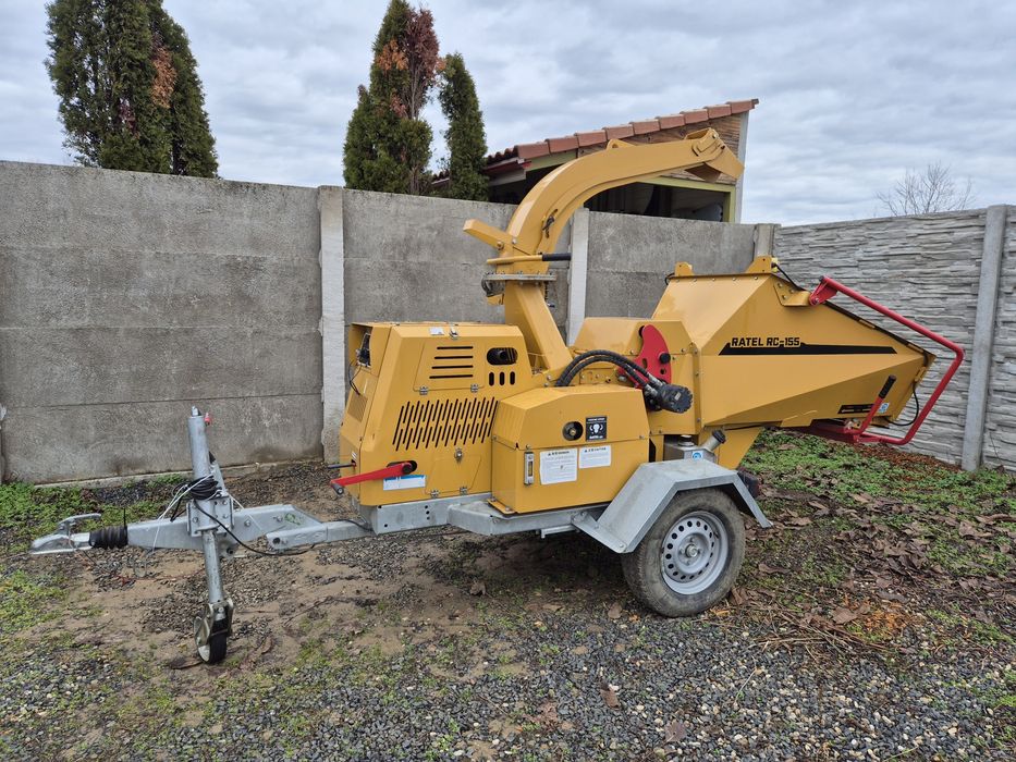 Tocator de crengi de inchiriat