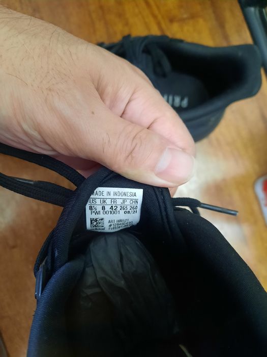 Adidas original 40 размер.