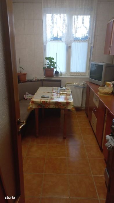 Vând apartament 2 camere Pitești MC Donald's gara