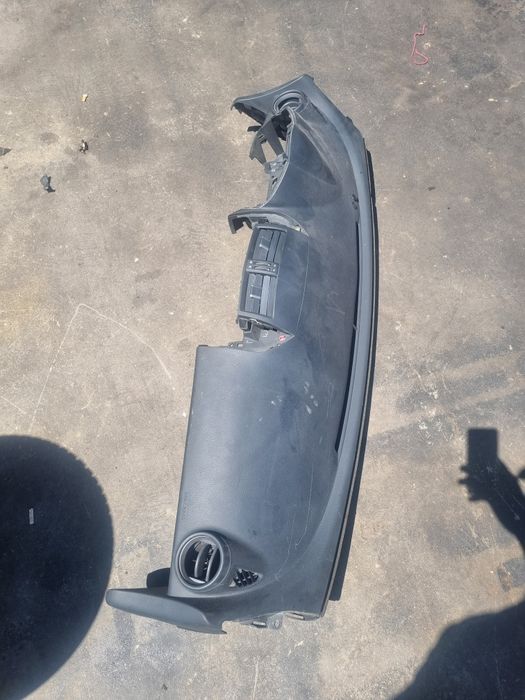 Табло с Aerbeg за Toyota Rav4 ot 2007god