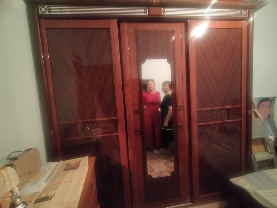 Спальный гарнитур продаётся  б/у