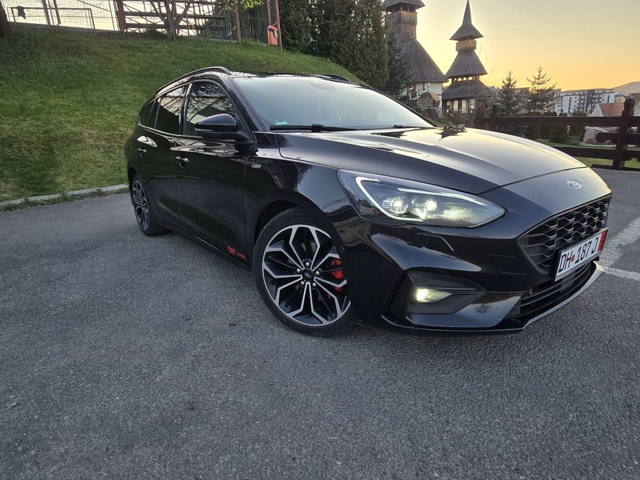 Ford Focus 2.0 TDCI Pachet ST-line full led Matrix adus din Germania nr roșii valabile