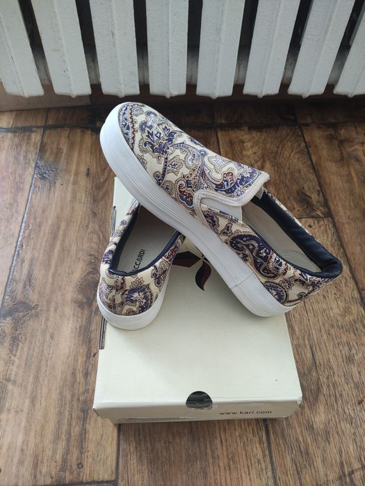 Слипоны Taccardi