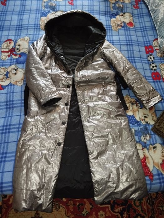 Длинная куртка продаётся