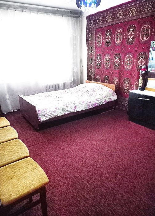 Обмен на участок или Продаётся 3х ком кв в центре районе Троицк

3 хон