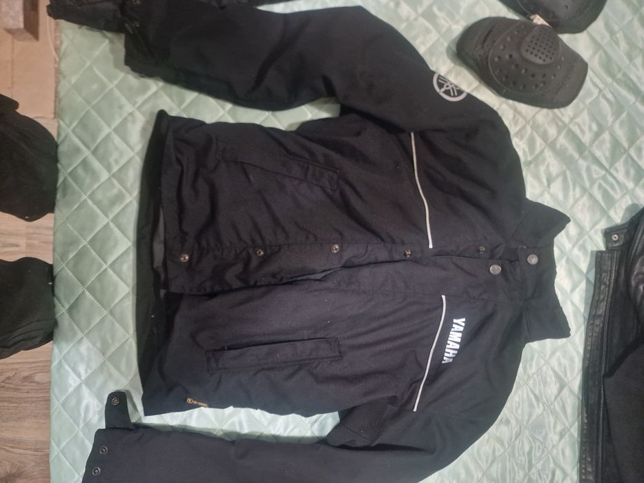 Мото яке Yamaha от няколко части, отлично.