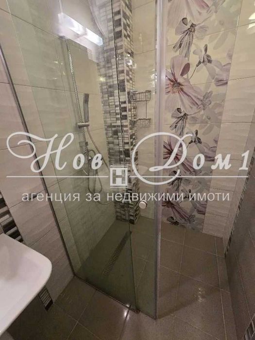 Дава се под наем Тристаен апартамент в Варна, Лятно кино Тракия - 150 кв.м за 648.21 € - Снимка #16