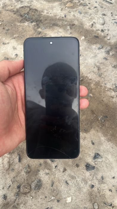 Redmi 12 хороший
