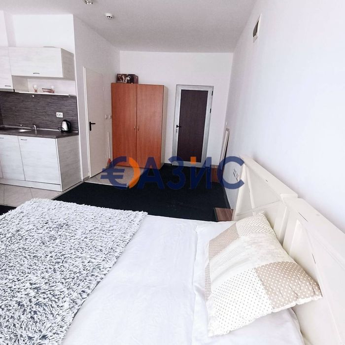 Продава се Едностаен апартамент в к.к. Слънчев бряг - 28 кв.м за 1786 €/кв.м - Снимка #14