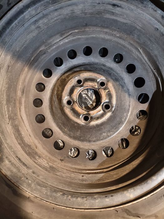 4 бр. зимни гуми Michelin 215/60/17 с джанти