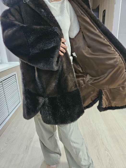 Продам шубку. Зимняя.