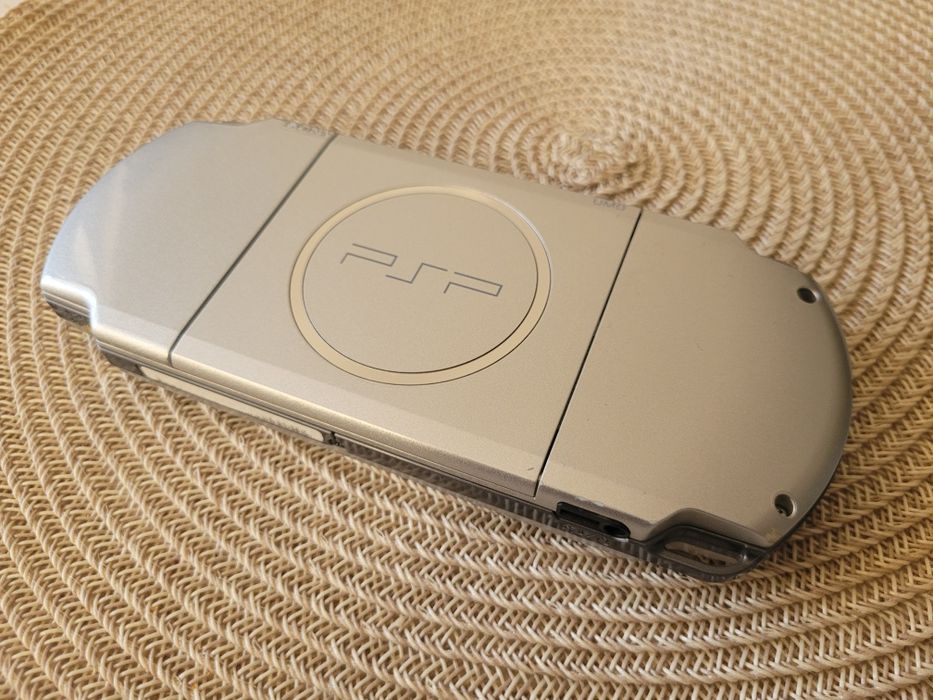 Sony Psp 1004 Alb