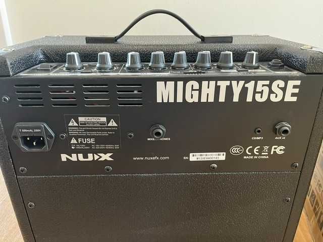 Пълен комплект Електрическа китара Jackson Squier bullet strat, Усилвател NUX Mighty15SE, стойка и кабел