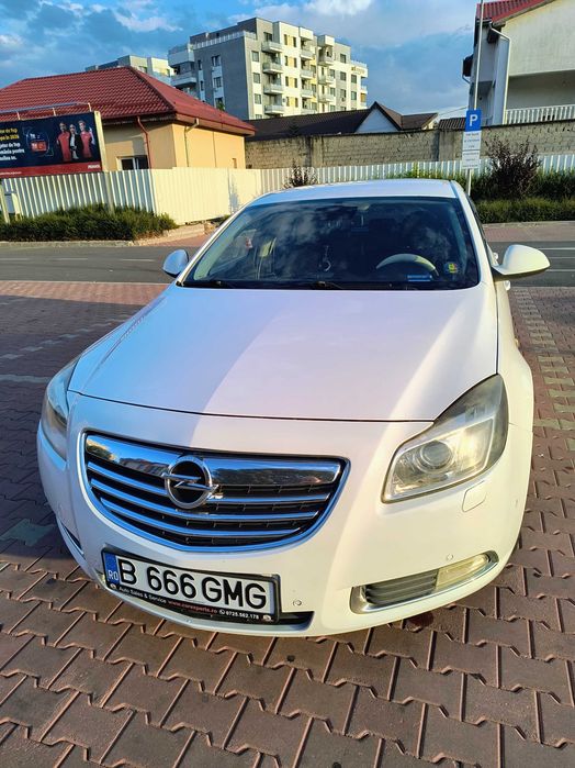 OPEL Insignia 2010