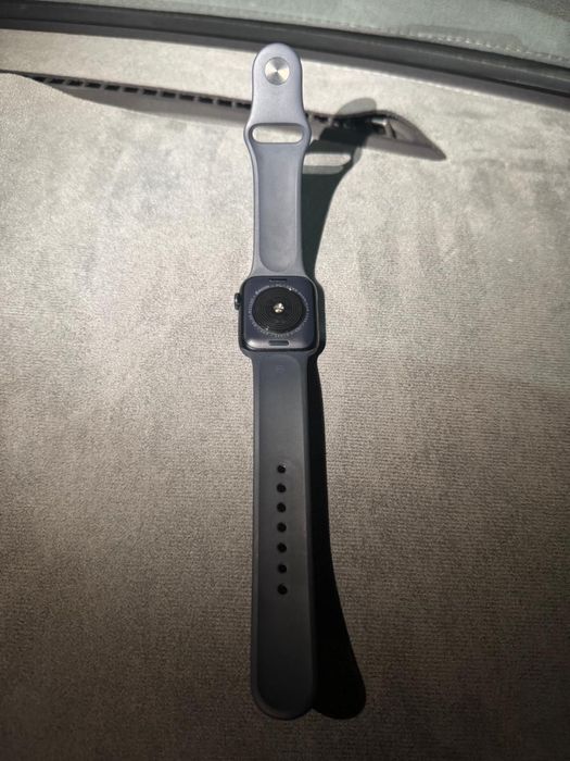 Apple Watche сатылады срочно