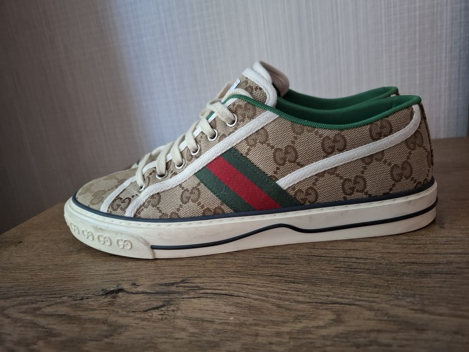 GUCCI обувки 42 номер.