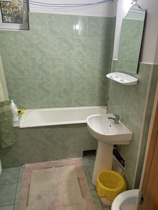 Inchiriez apartament cu o camera