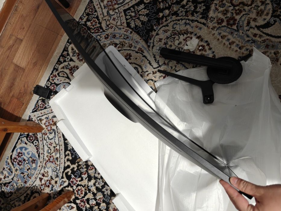 Монитор XTREON 34 дюльм почти новый