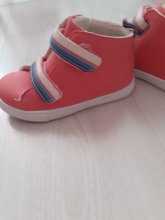 Детски високи кецове