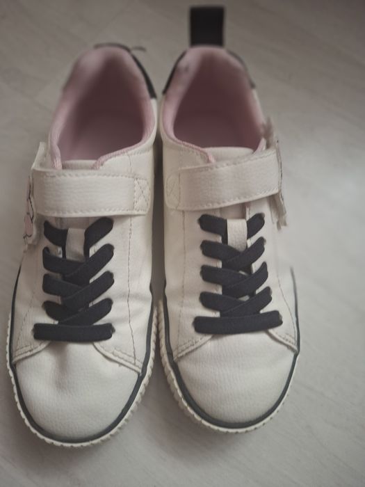 Tenisi  H& M marimea 31