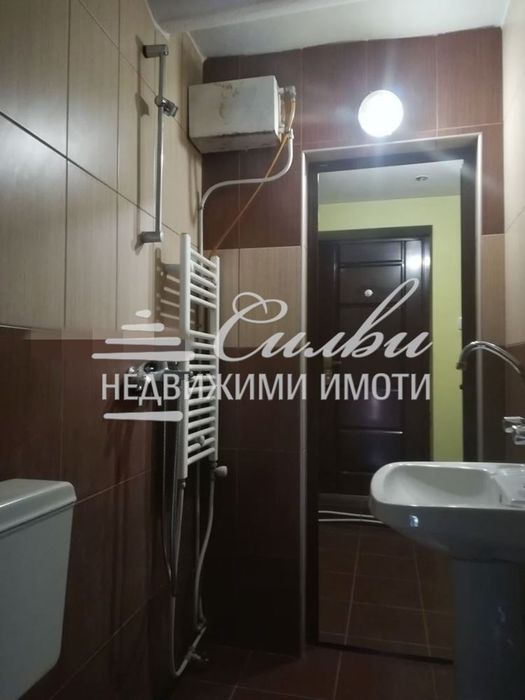 Дава се под наем Двустаен апартамент в Търговище, Изток 1 - 50 кв.м за 188.7 € - Снимка #6