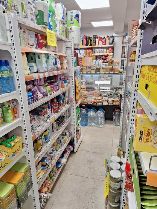 Двустранен островен /гондола/ стелаж- бял  НОВ НАЛИЧЕН