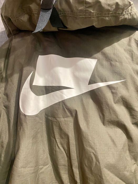 Geaca Nike lunga  originala
