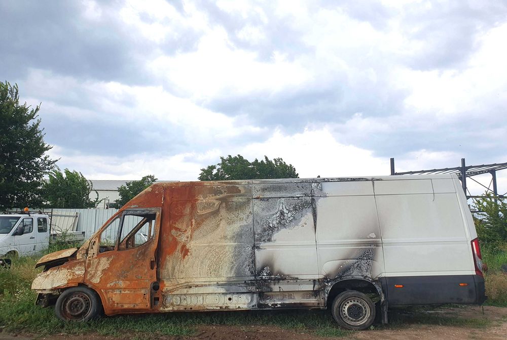 Iveco Daily 35S14, cutie manuala an 2023, sasiu perfect - acte Romania