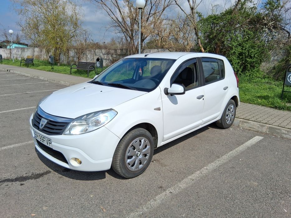DACIA Sandero 2010 — imagine 2