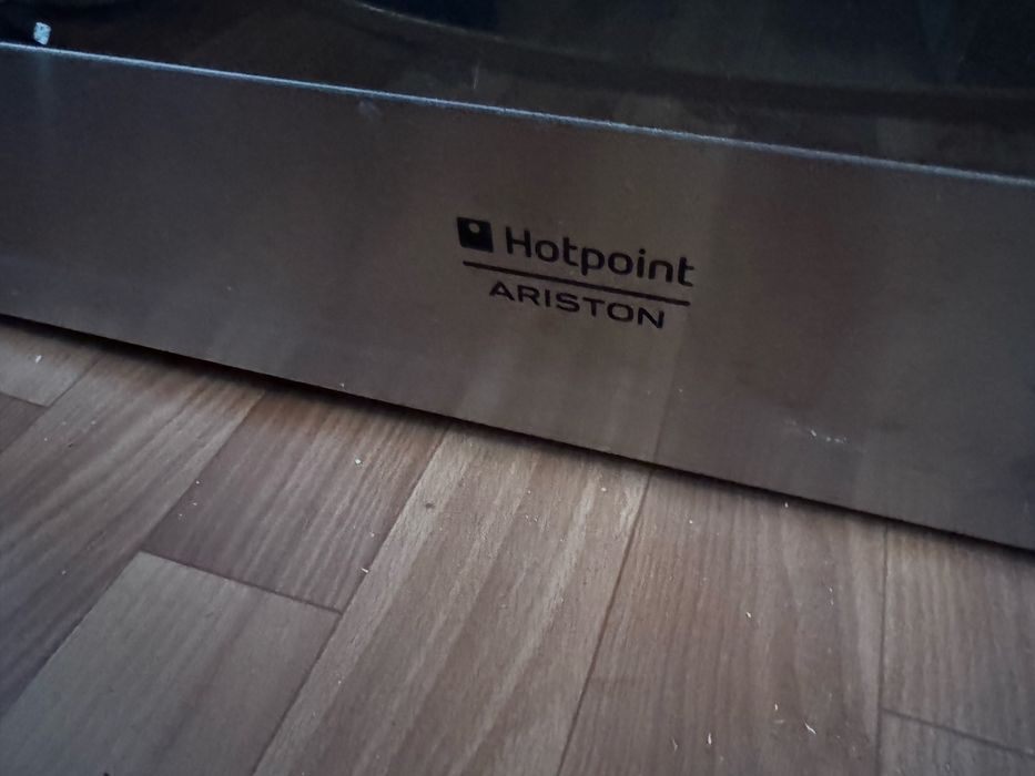 духовка Hotpoint Ariston