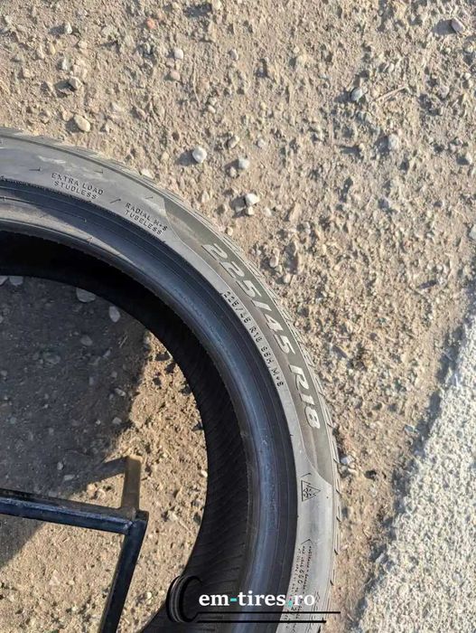 SET 4 Anvelope Iarna 225/45 R18 + 255/40 R18 PIRELLI - Runflat (BMW)