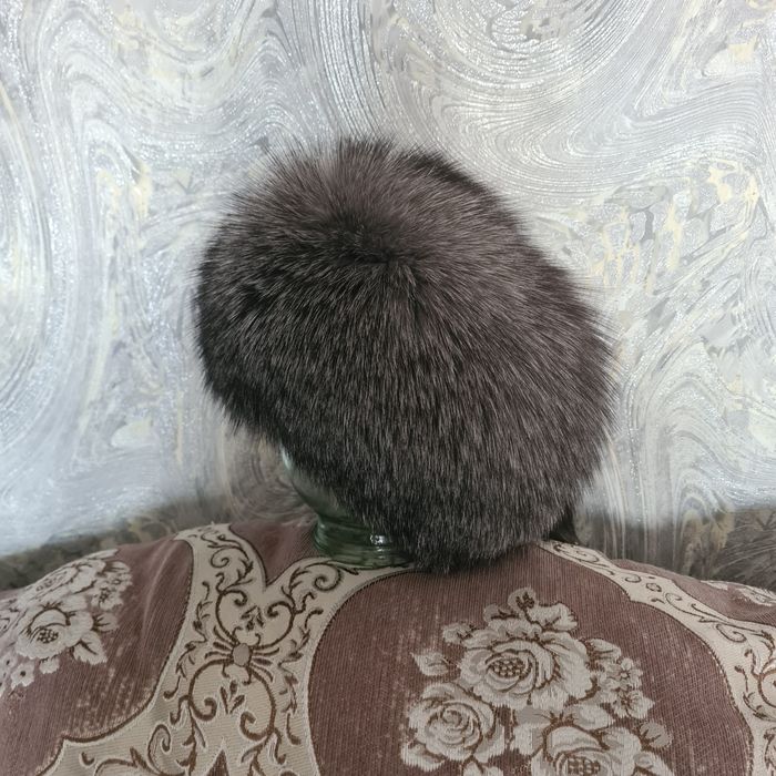Шапка женская, зимняя.